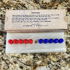 Vintage 1954 Teez Teez Peg Traditional Game in Box, USA