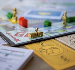 The Simpsons Monopoly Board Game 30th Anniversary Edition for 2 to 6 Players