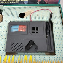 Vintage The Original Lie Detector Game 1987 Pressman Mattel Read