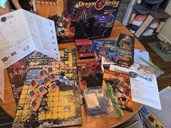 1993 TSR Dungeons & Dragons Dragon Strike Board Game VHS 100% Complete Vintage