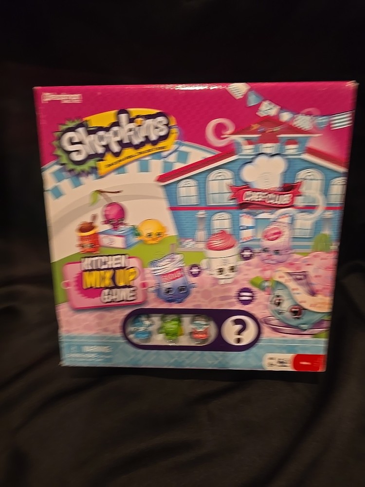 Spot It Fire & Ice Family Card Game Sounds Family Game Night Ages 8 to Adult NEW