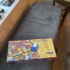 Pictionary The Game of Quick Draw Hasbro 2000 NIB Get Together Games-Mint cond.