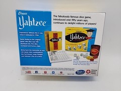 NEW 2017 Hasbro YAHTZEE Classic Vintage Edition Game Box NEW SEALED Plastic