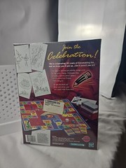 Pictionary game the 20th Anniversary Edition in 2005 by Parkers Brothers New