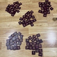 Milton Bradley 4034 Scrabble Deluxe Edition Board Game 2001