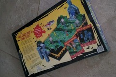 1995 Goosebumps: Terror in the Graveyard Game by Milton Bradley Brand New Sealed