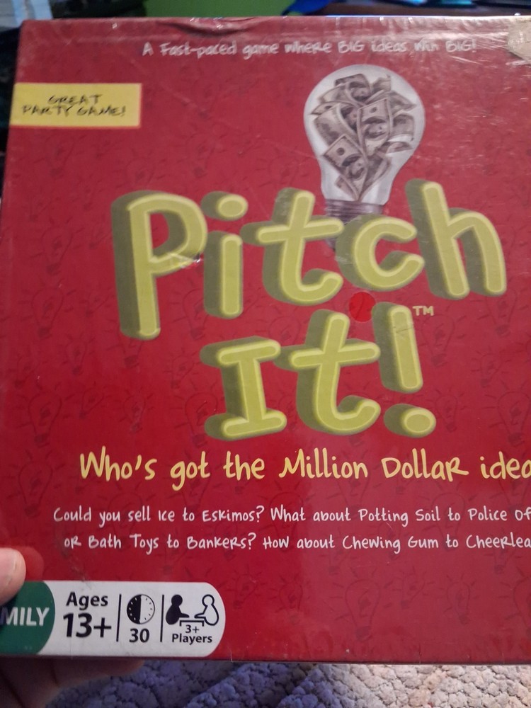 Moe Family Fun Family Games Pitch It! NEW