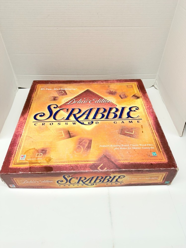 Milton Bradley 4034 Scrabble Deluxe Edition Board Game Complete 1999