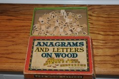 Vintage Game Anagrams Letters On Wood Tiles Milton Bradley USA #4719 Springfield