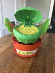 Working!! 1987 Feed Me! Milton Bradley Little Shop Of Horrors