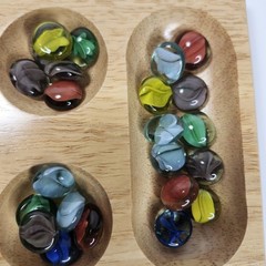 VTG Cardinal Solid Wood Folding Mancala Game With Metal Tin Sleeve Case Parts