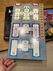 Vintage 1994 X-Men Under Siege Board Game COMPLETE Pressman Marvel w/ 18 Figures