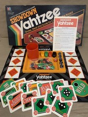 Vintage 1990’s Retro 1991 Yahtzee Showdown Dice Board Game Milton Bradley #4202