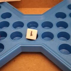 Whitman Quicksand Board Game Race Against Time w/ Sand Timers 2-4 Players 8+
