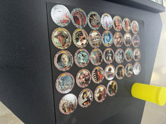 Lot of 32 Pogs Jurassic Park From 1993 SkyCaps by Skybox
