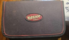 Yahtzee Deluxe Travel Edition 2003 Game Folio w/ Black Nylon Zip Case