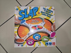 2015 Goliath Games SLAP “The Snappy I Know Every Answer Trivia Game” NEW