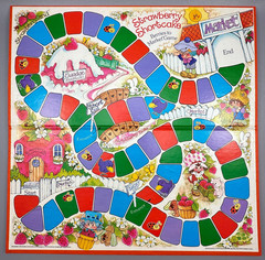Strawberry Shortcake Berries to Market Board Game Family Fun Complete 1979 Vtg
