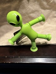 Green Alien TOY Bendable 6” Inch Pose-able Stretchy Suction Cup Hands Feet Lime