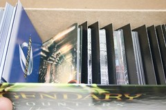 LEGENDARY ENCOUNTERS An Alien Deck Building Game 2014 Upper Deck No Playmat READ