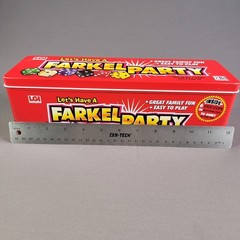 Farkel Party Dice Game Complete w. score cards & instructions original metal box