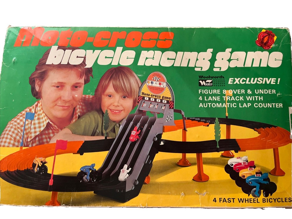 Vintage Woolworth / Woolco Moto Cross Bicycle Racing Game in Original Box