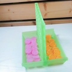Daiso original party game, arranging four games, two-person competition type JP