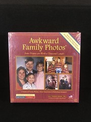 Awkward Family Photos Board Game – Humorous Family and Party Game BRAND NEW