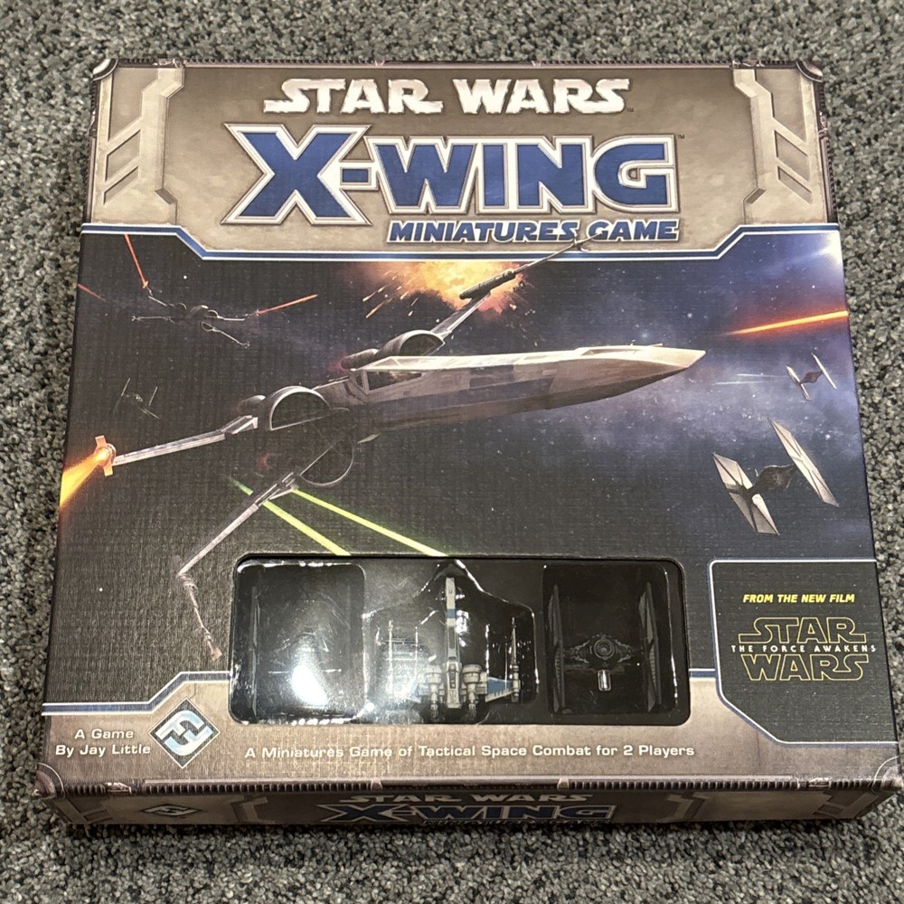 Star Wars X-Wing Miniature Game Starter Set Force Awakens Core Set 100% Complete
