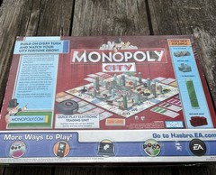 Hasbro Monopoly City Board Game 3D Buildings Electronic Banking Trading Unit