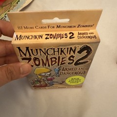 MUNCHKIN ZOMBIES 2 ‘Armed & Dangerous’ Expansion 1st Edition 2011 Steve Jackson