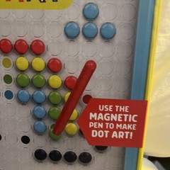 NEW Magnetic Dot Art By Chuckle & Roar, New in Box
