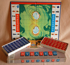 Milton Bradley ~ STRATEGO ~ Military Strategy Board Game ~ Vtg. 1972 ~ Complete