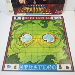 Vintage Stratego Board Game 1977 by Milton Bradley 100% Complete Strategy War