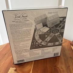 Brand New Sealed Vintage Trivial Pursuit 10th Anniversary Board Game 1992