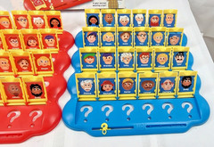 Guess Who ? Board Game Complete 2003 Milton Bradley Matching Memory Family