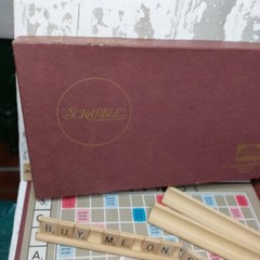 Selchow & Righter 1976 Vintage Scrabble Crossword Game Complete in Box