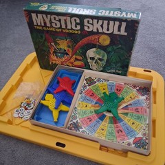 Vintage 1960s MYSTIC SKULL The Game of Voodoo IDEAL Board Game 1964 READ