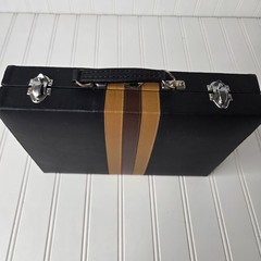 Vintage 1973 Pacific Game Company Travel Backgammon Set w/Directions 15″ x 10.5″