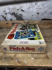 Vintage Milton Bradley Pitch-A-Roo Bean Bag Game Rare Complete