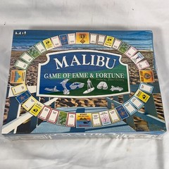 Malibu Game Fame Fortune Board Game 2014 New Sealed Monopoly Style Ages 13+