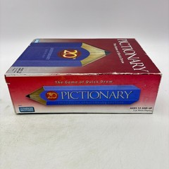 VINTAGE Pictionary COMPLETE Mattel 2005 Classic Drawing Board Game