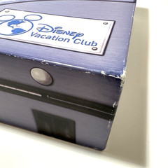 Hasbro Clue The Classic Mystery Game Disney Vacation Club DVC Special Edition VG