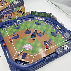 Sharper Image Perfect Pitch Table Top TABLETOP BASEBALL Game w/ Extra Parts