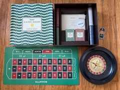 VTG RIDLEY’S GAME ROOM CASINO NIGHT ROULETTE POKER CHIPS SET GAME CARDS VEGAS