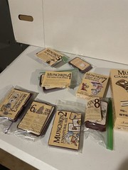 Munchkin Deluxe Sleeved Collection Bundle w Expansions 2 3 4 5 6 7 8 and Marvel