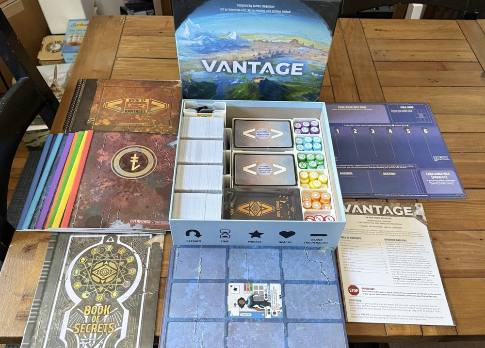 Vantage Board Game – Upgraded Components & Insert – Stonemaier Games