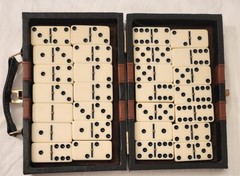 TRAVEL SIZE GAMES BATTLESHIP & DIMINO’S both compleat & in TRAVEL CASES