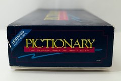 VINTAGE Pictionary Updated for the 90s COMPLETE 1993 Classic Drawing Game #9