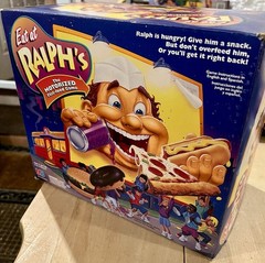 1992 Milton Bradley Eat At Ralph’s Motorized Fast Food Game COMPLETE Untested MB